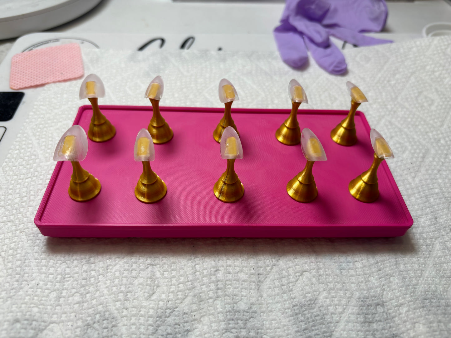 Pink Magnetic Nail Stand