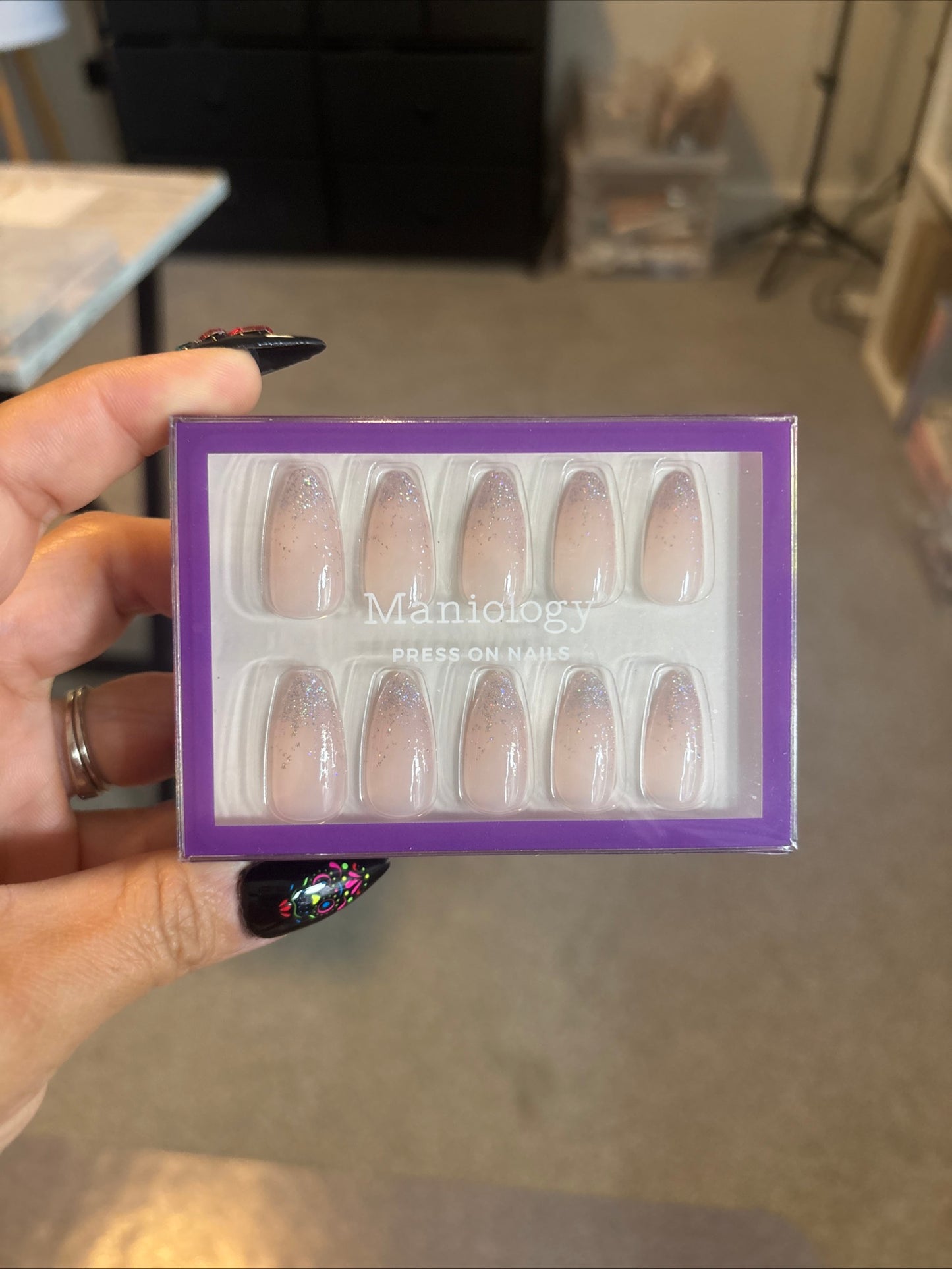 Maniology Press On Nails